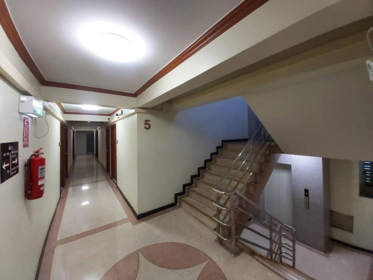 Hotel Paraiso バンコク都 エクステリア 写真