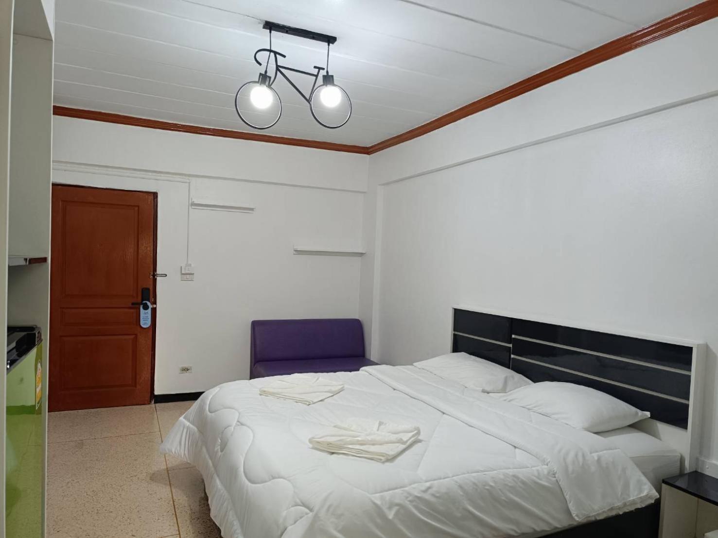 Hotel Paraiso バンコク都 エクステリア 写真